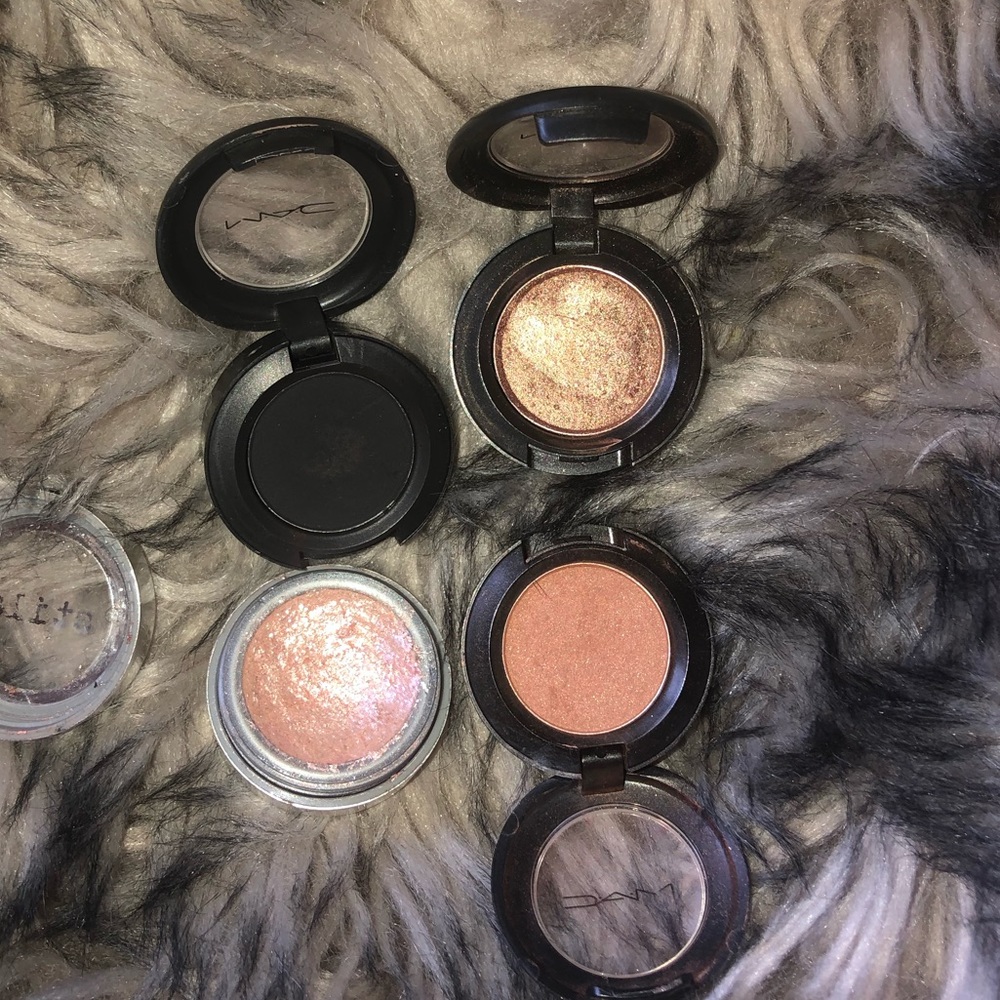 Mac Eyeshadow bundle 🤗 ft stila